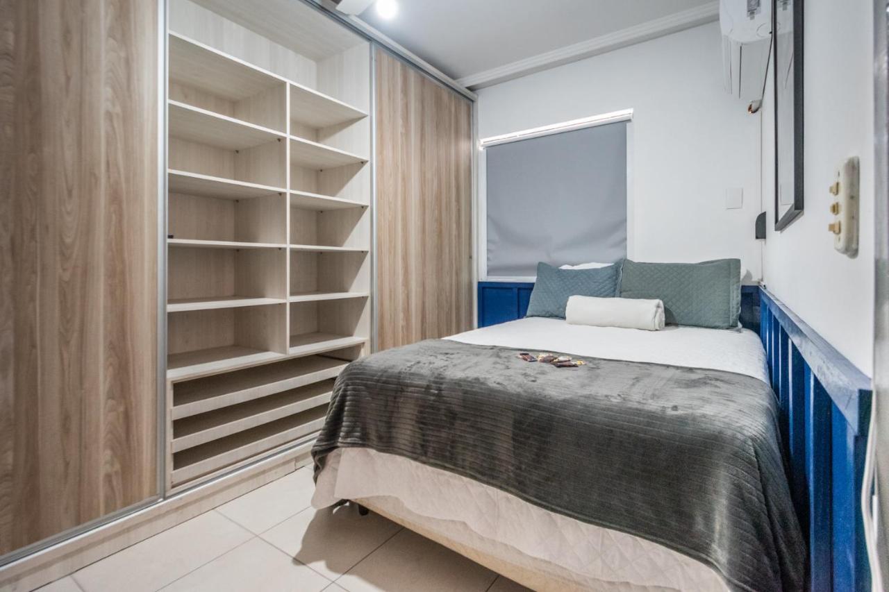 O Melhor Do Centro! Apto 01 Dormitorio Com Garagem E Ar Condicionado Балнеаріу-Камборіу Екстер'єр фото